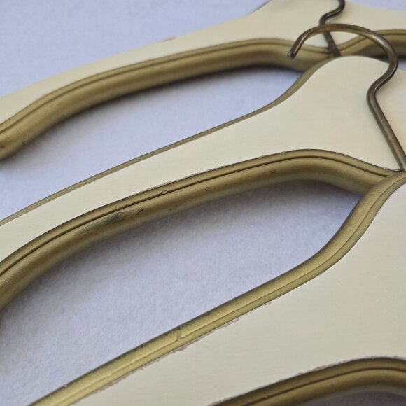 Vintage Regency Wood Hotel Hangers B Monogram Lot 3 White Gold MCM Movie Prop - Picture 11 of 11